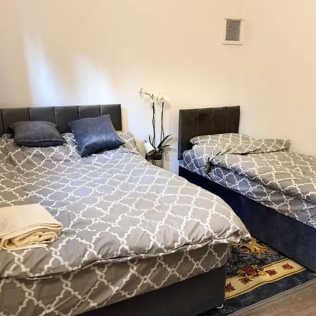 Studio With 3 Beds- 20 Min From London Bridge And Gatwick Airport Экстерьер фото
